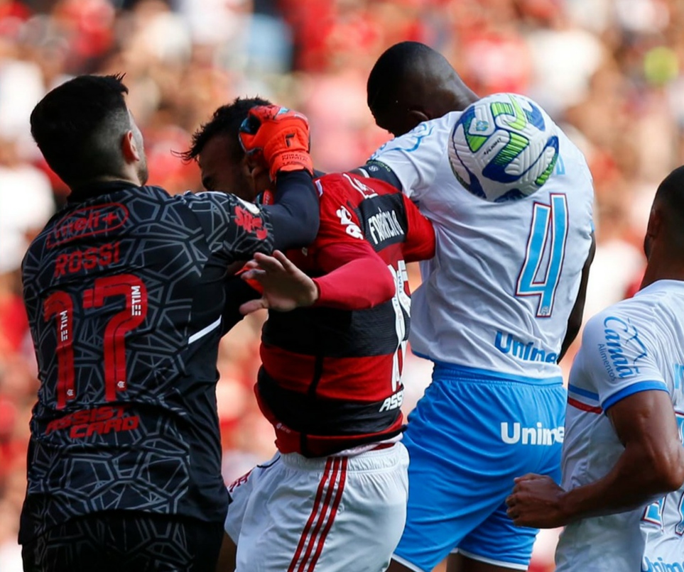 Flamengo segue preparação para jogo com o Bahia 